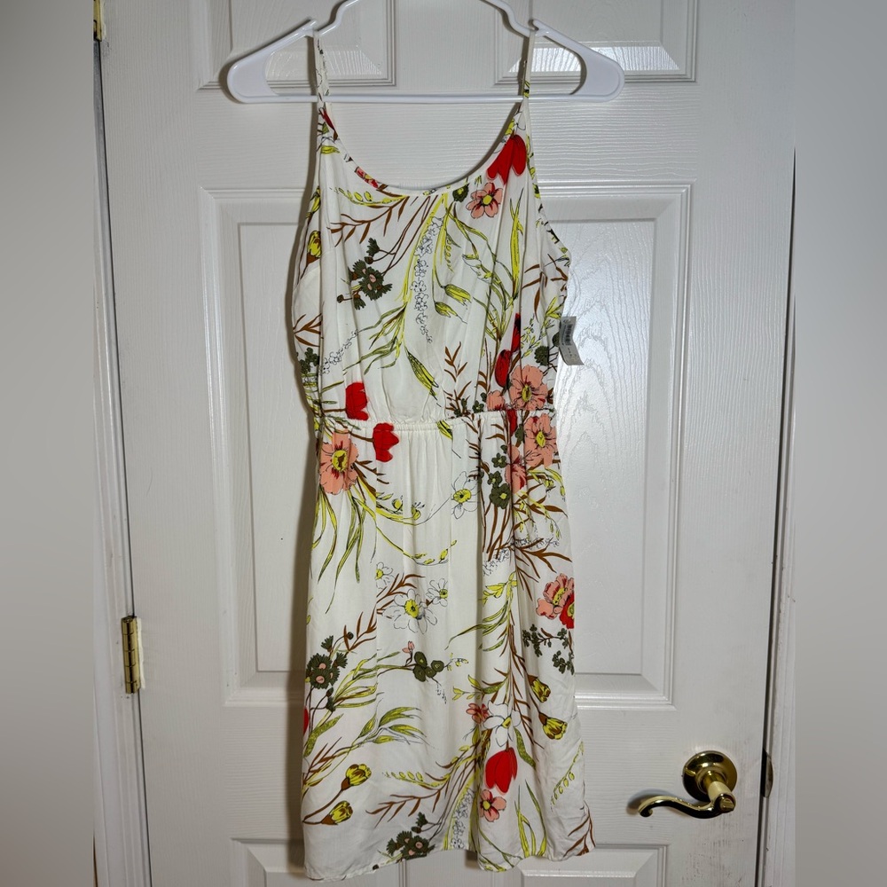 Old‎ Navy White Floral Sundress – Spaghetti Strap, Lightweight, Summer Dress NWT
